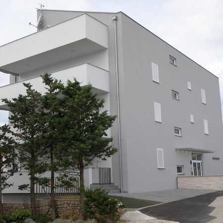 Vila Novak โนวาลยา ภายนอก รูปภาพ