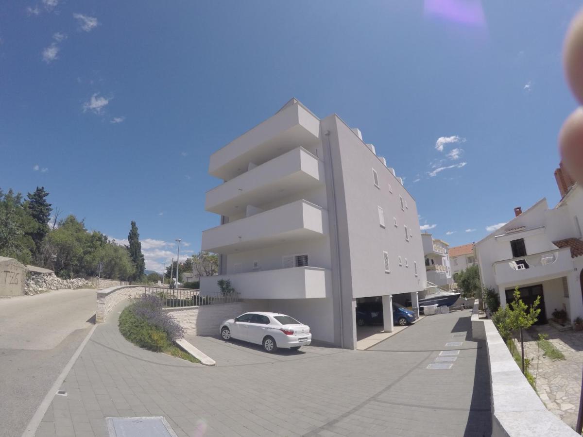 Vila Novak โนวาลยา ภายนอก รูปภาพ