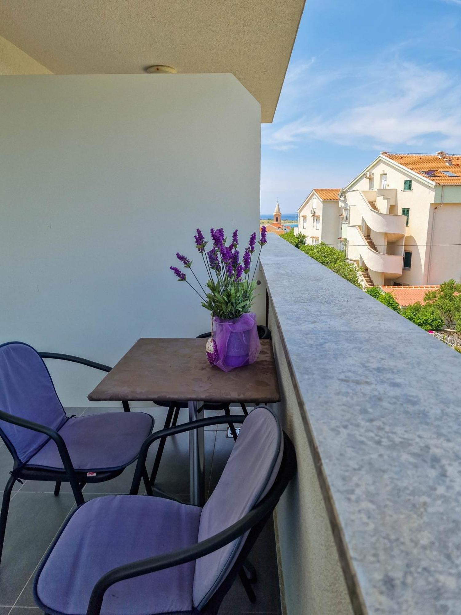 Vila Novak โนวาลยา ภายนอก รูปภาพ